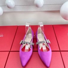 Roger Vivier flat shoes